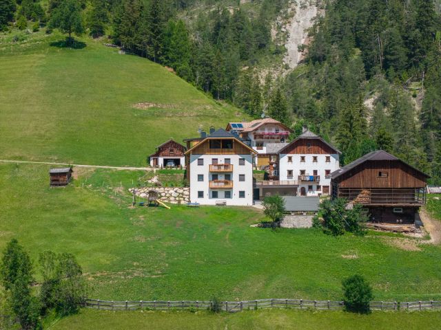Immagine: Agriturismo Lüch dl Chessl, Val Badia